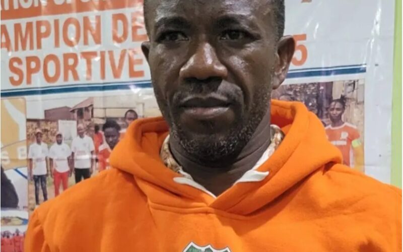 AS Beni-Union : les supporters honorent Charles Karondi pour son engagement exceptionnel
