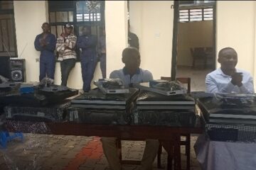 Beni : le Sénateur Papy Machozi dote l&rsquo;ISC de matériels informatiques et d&rsquo;une connexion Starlink